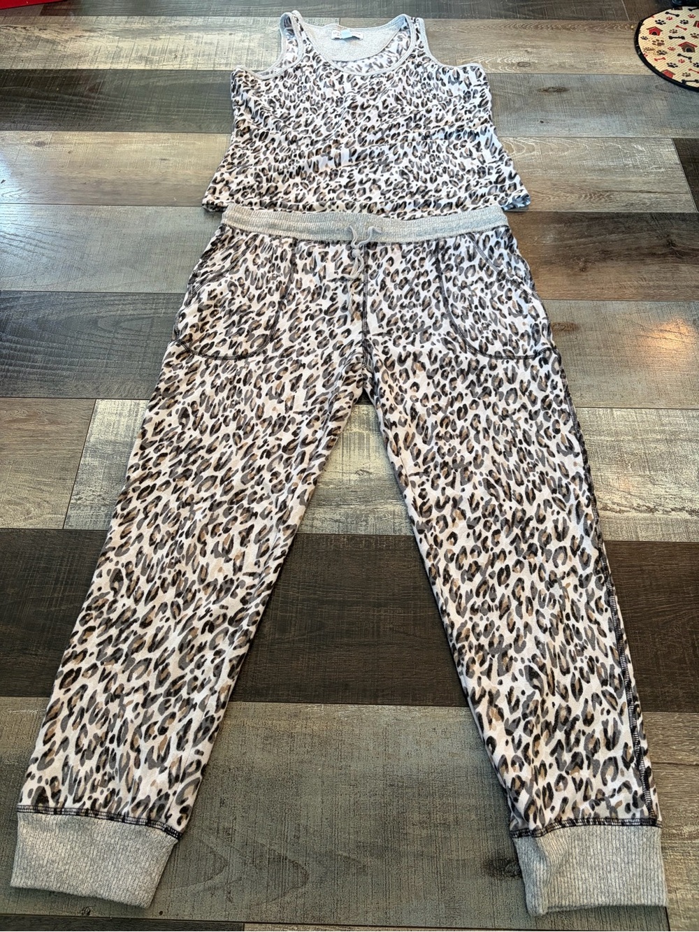 Live Love Lounge Karen Neuburger Leopard Print Pajama Lounge Set XL